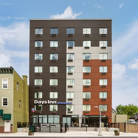 Days Inn By Wyndham Staten Island New York Buitenkant foto