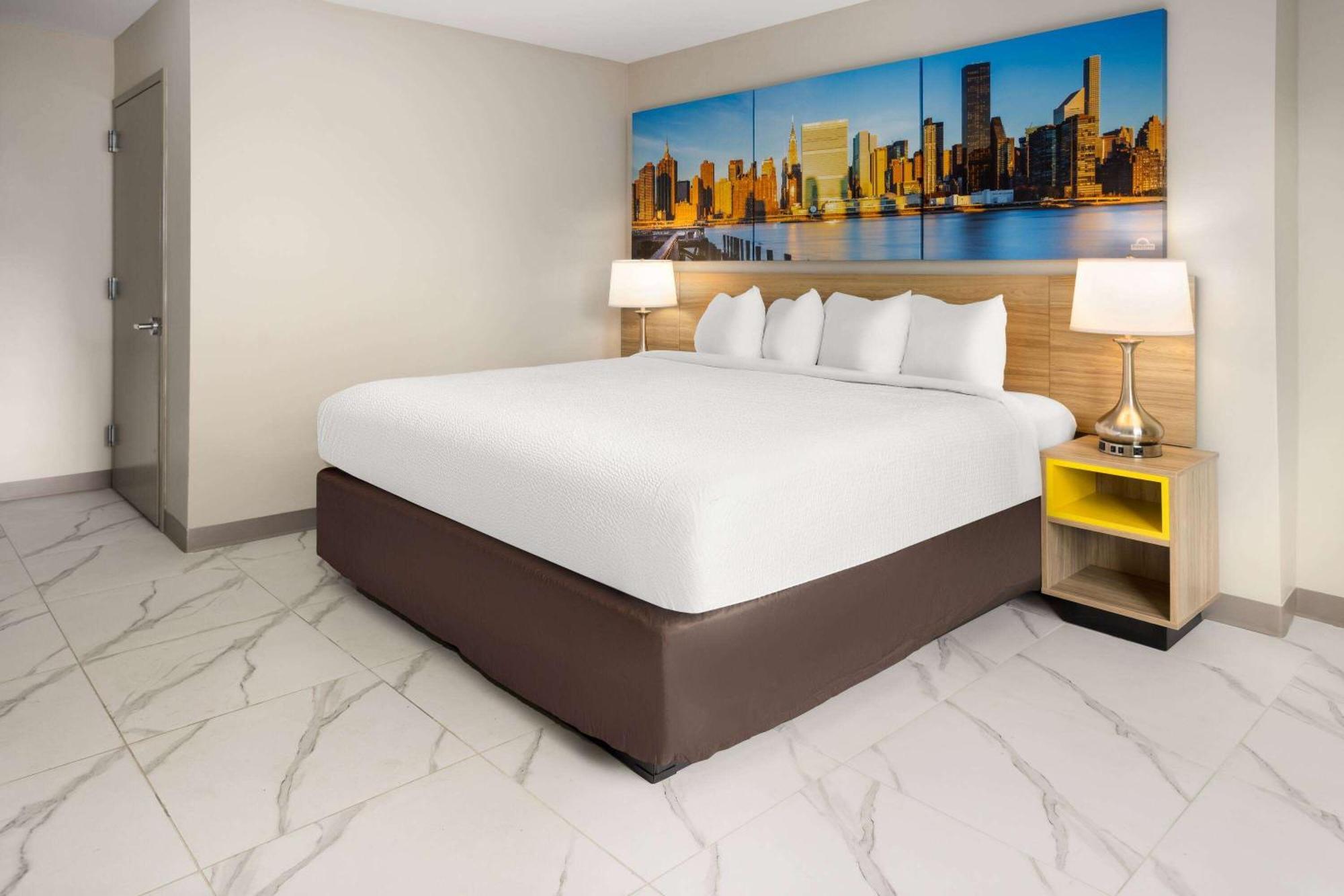 Days Inn By Wyndham Staten Island New York Buitenkant foto
